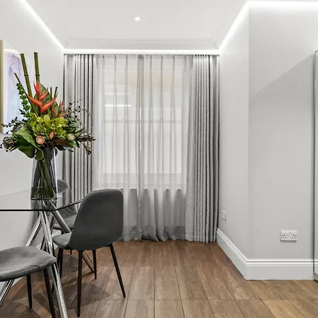 Cleveland Residences Russell Square London Exterior photo