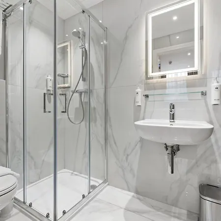 Cleveland Residences Russell Square London Exterior photo